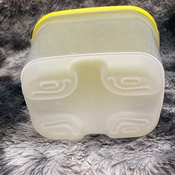 Tupperware Fridge Smart Container - Small Deep - Picture 7 of 16
